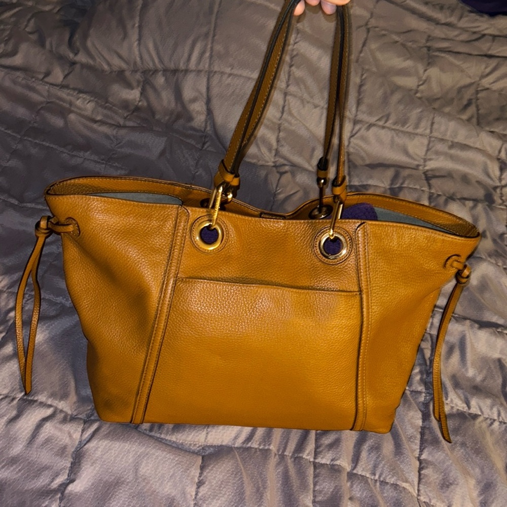 Vince Camuto bag